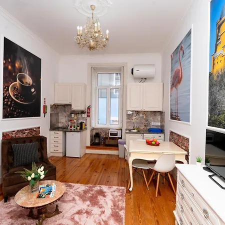 Large 2-Bedroom 2 Double Bed 1 Sofabed 2 Bathroom Apartment Prime Lisbon Location Appartement